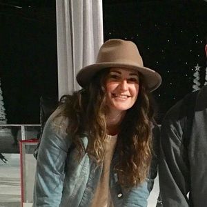 Meet your Posher, Katy